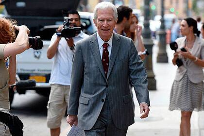 Argentina y los holdouts negocian hasta último minuto con el mediador judicial Daniel Pollack