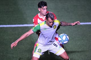 Aldosivi acertó una vez con Andrada y festejó ante Argentinos en La Paternal