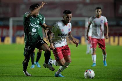 Argentinos y Sarmiento hicieron su negocio en La Paternal: un punto por lado