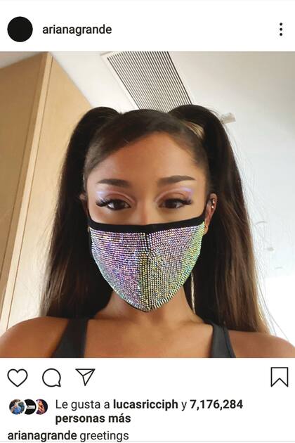 Ariana Grande hizo historia: es la primera mujer en superar los 200 millones de seguidores en esta red