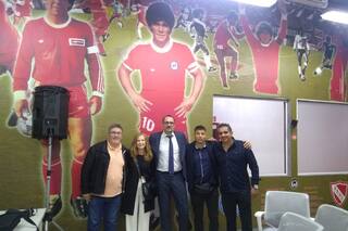 El equipo europeo que está muy cerca de hacer la pretemporada en Buenos Aires gracias a Diego