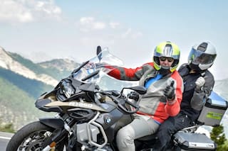 Convirtió su pasión en su medio de vida: ya recorrió 2,5 millones de kilómetros