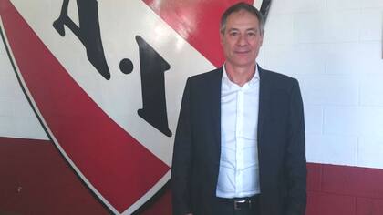 Ariel Holan sufrió una jornada de aprietes