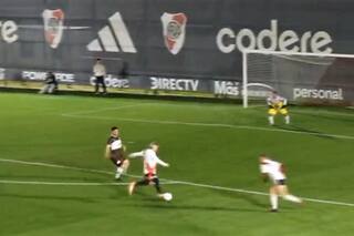El golazo del Burrito Ortega que le dio el título a River en la categoría Senior