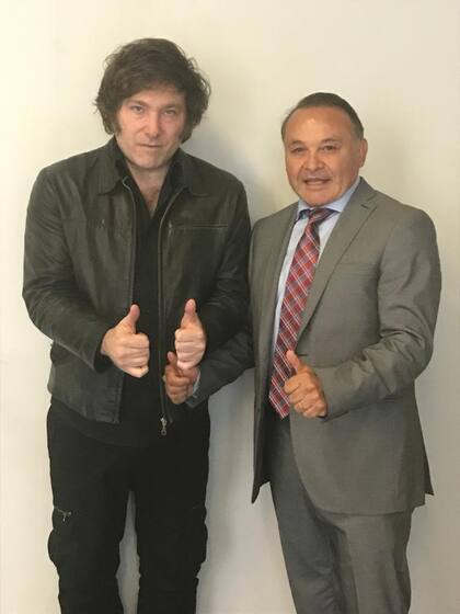 Ariel Rivero y Milei