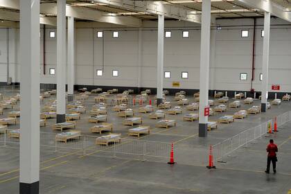 Armado de hospital de campaña en el municipio de Tigre denominado "Centro de Aislamiento Covid19 Tigre"