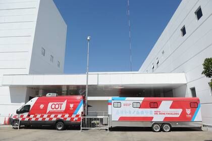 Armado de hospital de campaña en el municipio de Tigre denominado "Centro de Aislamiento Covid19 Tigre"