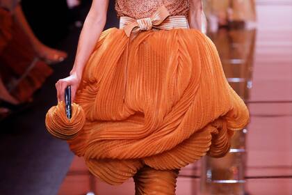 Armani Privé, alta costura primavera verano 2017