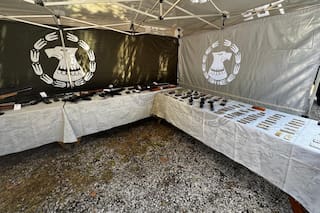 Hallan enterrado un arsenal atribuido a la banda que hoy domina el crimen organizado en Rosario