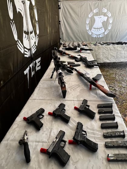 Armas halladas enterradas en Rosario, atribuidas a la Banda de los Menores