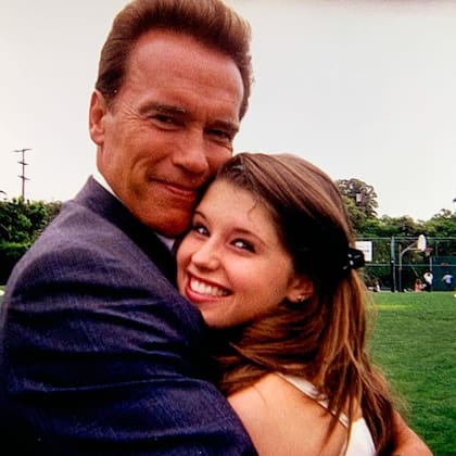 Arnold Schwarzenegger contó que quemó los zapatos de su hija Katherine luego de pedirle varias veces que los guardara en el lugar correcto