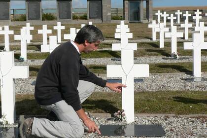 Aro en el cementerio de Darwin, en 2008