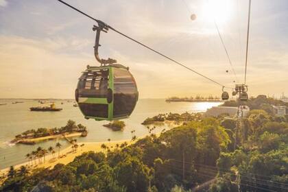 Los residentes recomiendan salir de la ciudad para disfrutar de las maravillas del país