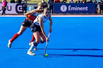 Arquitectura logró un gran triunfo ante Banco Nación por 3 a 1 en los Metropolitanos de hockey