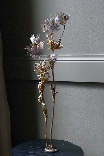 Arreglo de la florista Irina Khasternova con Eryngium.
