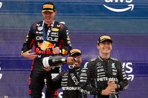 Verstappen se llevó todo de Montmeló, pero Mercedes tiene un doble motivo para festejar