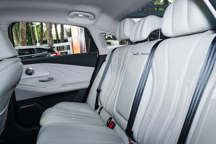 ARRIZO 8 CSH: por dentro.