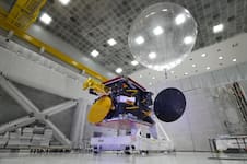 La empresa que el Gobierno no logra vender, pero que mandará dos satélites al espacio