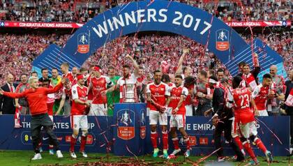 Arsenal festeja su título de la FA Cup