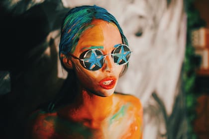 Arte viviente para un evento realizado por Yuki (comunidad de hacedores, creativos y artistas sub 35) en Casa Babel. Noviembre de 2017. Fotografía tomada por Catalina Almada. Gentileza de Martina Elisa.