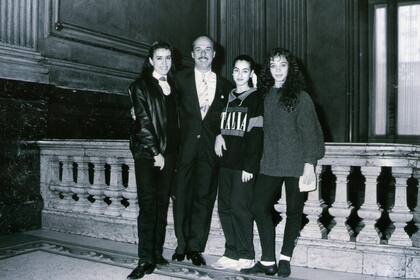 Miriam Coelho, Juan Lavanga, Karina Olmedo y Silvina Perillo, en tiempos de concursos, en el Teatro Colón