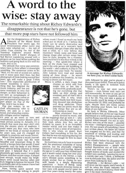 Artículo publicado en The Times aquel año, escrita por la periodista Caitlin Moran, quien menciona que Edwards llevaba meses obsesionado con "la desaparición perfecta" y había comprado varios libros al respecto