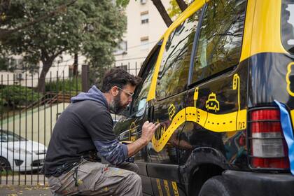 Artistas plásticos se sumaron a Mayo Amarillo, para concientizar sobre seguridad vial