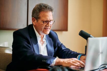 Arturo Cruz precandidato a la Presidencia de Nicaragua por Alianza Ciudadana es uno de los detenidos