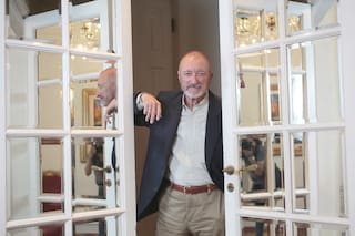 Arturo Pérez-Reverte: “Ya no mandan filósofos ni generales, sino quienes estudiaron el negocio y trabajan de verdad para controlarlo”