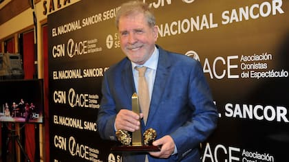 Arturo Puig feliz por haber ganado como Mejor Director de Musical por Sugar