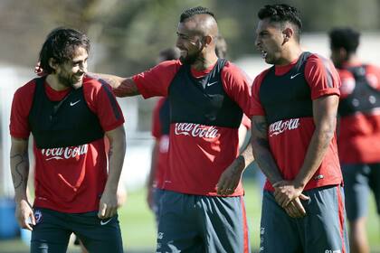 Arturo Vidal durante el entrenamiento del lunes en el complejo Juan Pinto Durán