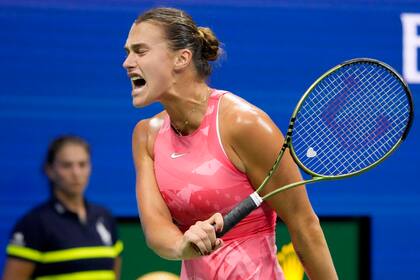 Aryna Sabalenka, de Bielorrusia, se mostró enojada en varios pasajes de la final del US Open que finalmente perdió contra la estadounidense Coco Gauff