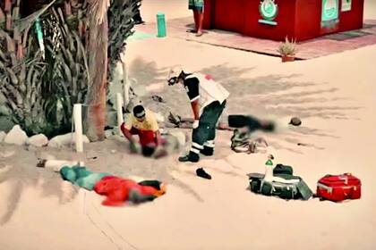 Asesinatos con sello narco a la vista de los turistas, en Los Cabos