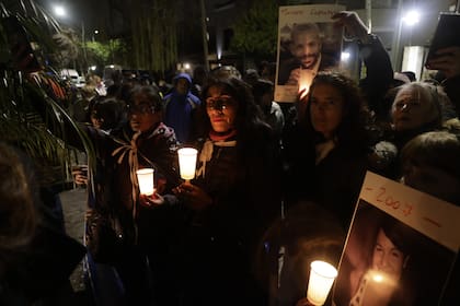 "Asesino" y "cárcel", las palabras que más se repiten entre los manifestantes