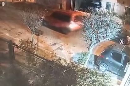 Así actúan los robarruedas de Lomas del Mirador