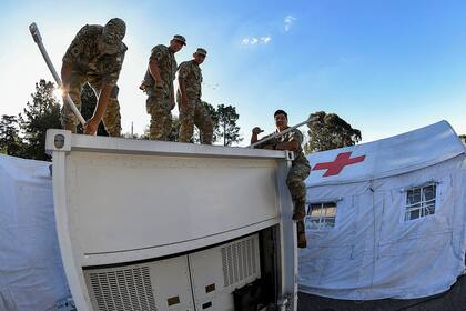 Así arma el Ejército el hospital móvil en Campo de Mayo