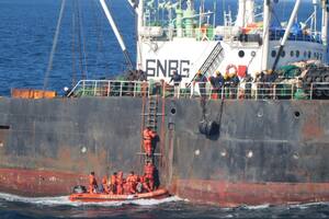 Prefectura capturó un buque surcoreano mientras pescaba ilegalmente