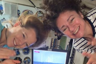 Así celebraron los astronautas de la Estación Espacial Internacional el lanzamiento de Artemis II