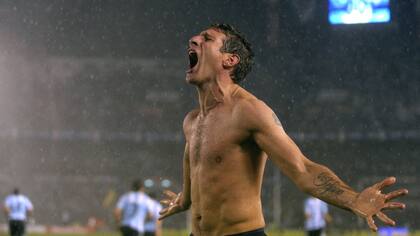 Así celebró Palermo su gol ante Perú
