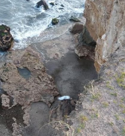 Así es el acantilado donde cayó el turista español