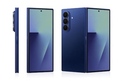 Así es el nuevo Samsung Galaxy Z Fold7, con un diseño que lo hace más delgado (8,9mm) y liviano (215 gramos) al tiempo que agranda la pantalla plegable interna a 8 pulgadas
