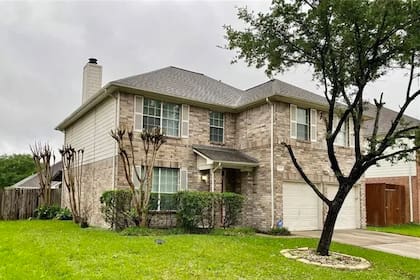 Así es la casa en por Jalen Hurts como regalo para sus padres.