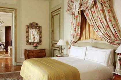 Así es la habitación donde dormirá el flamante matrimonio