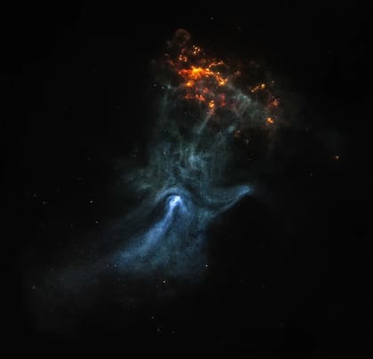 Así es la nebulosa en forma de mano que capturó la NASA