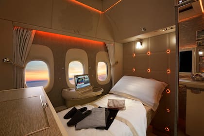 Así es la suite de primera clase del Boeing 777-300ER de Emirates