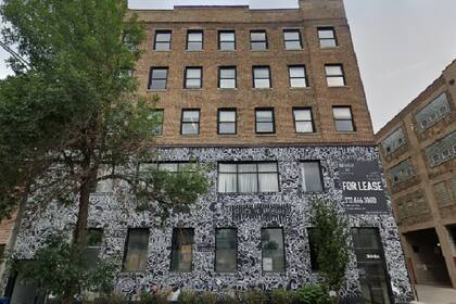 Así es uno de los albergues de migrantes que cerrará en Chicago