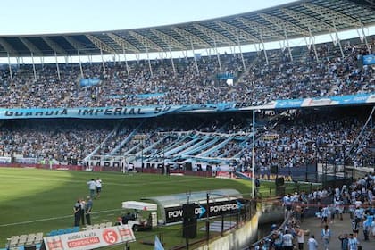 Una vista lateral del Cilindro de Avellaneda, candidato a hospedar la final de la Copa Libertadores 2024