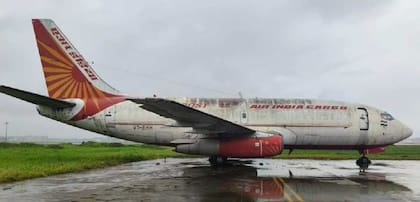 Así estaba en Boeing 737-200 abandonado de Air India