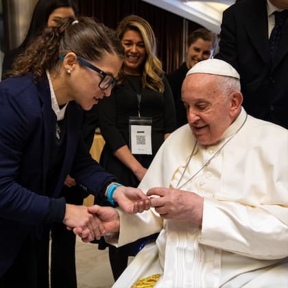 Así fue el encuentro de Paula Pareto y el Papa Francisco en el Vaticano (Foto: Instagram @paupareto)