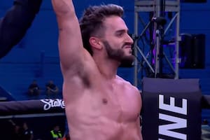 Así fue el momento en el que Yeyo de Gregorio mandó a la lona a su rival